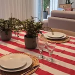 B - 4min Walk From Beach, Terrace 公寓 *