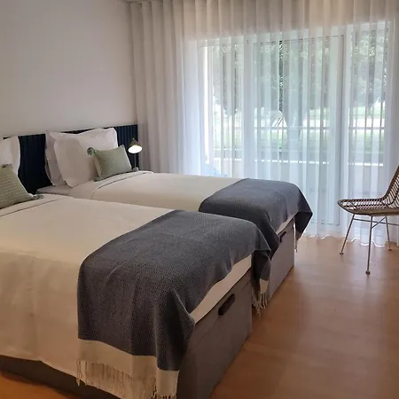 B - 4min Walk From Beach, Terrace