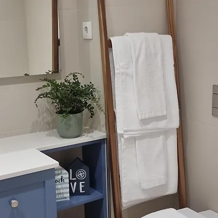 B - 4min Walk From Beach, Terrace Апартаменты Barra