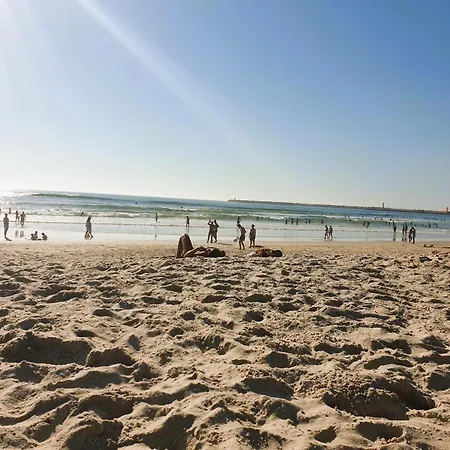 B - 4min Walk From Beach, Terrace * Barra